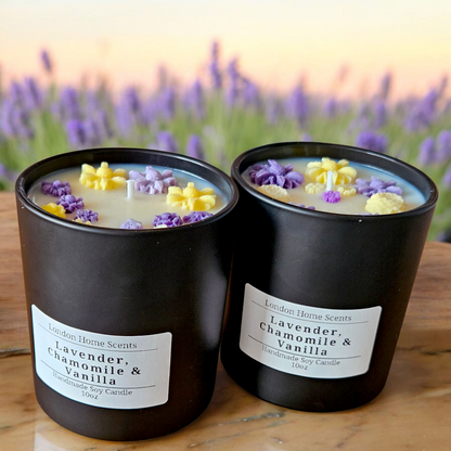 Beautiful Handcarfted Candle/Lavender, Chamomile & Vanilla Scented